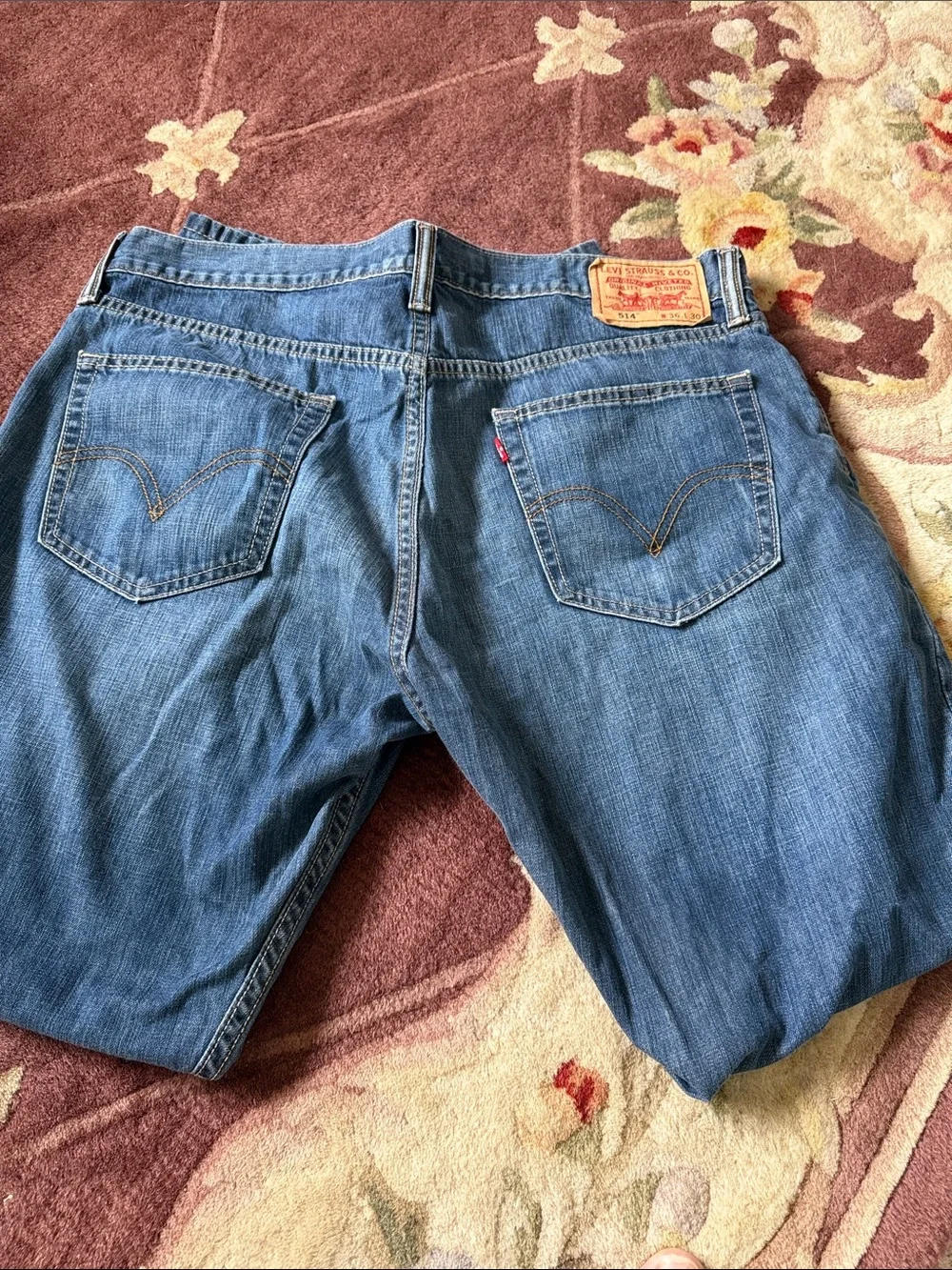 Levi's 514 Slim Straight Jeans in Blue with Tan Patch